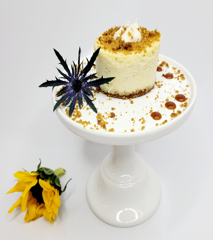 
            
                Load image into Gallery viewer, Butter Crunch Cheesecake
            
        